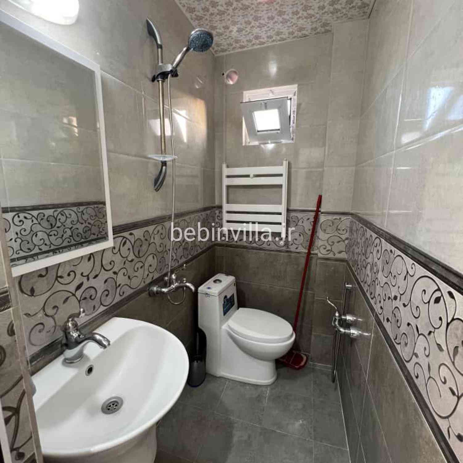 ویلا با استخر سرپوشیده در چالوس