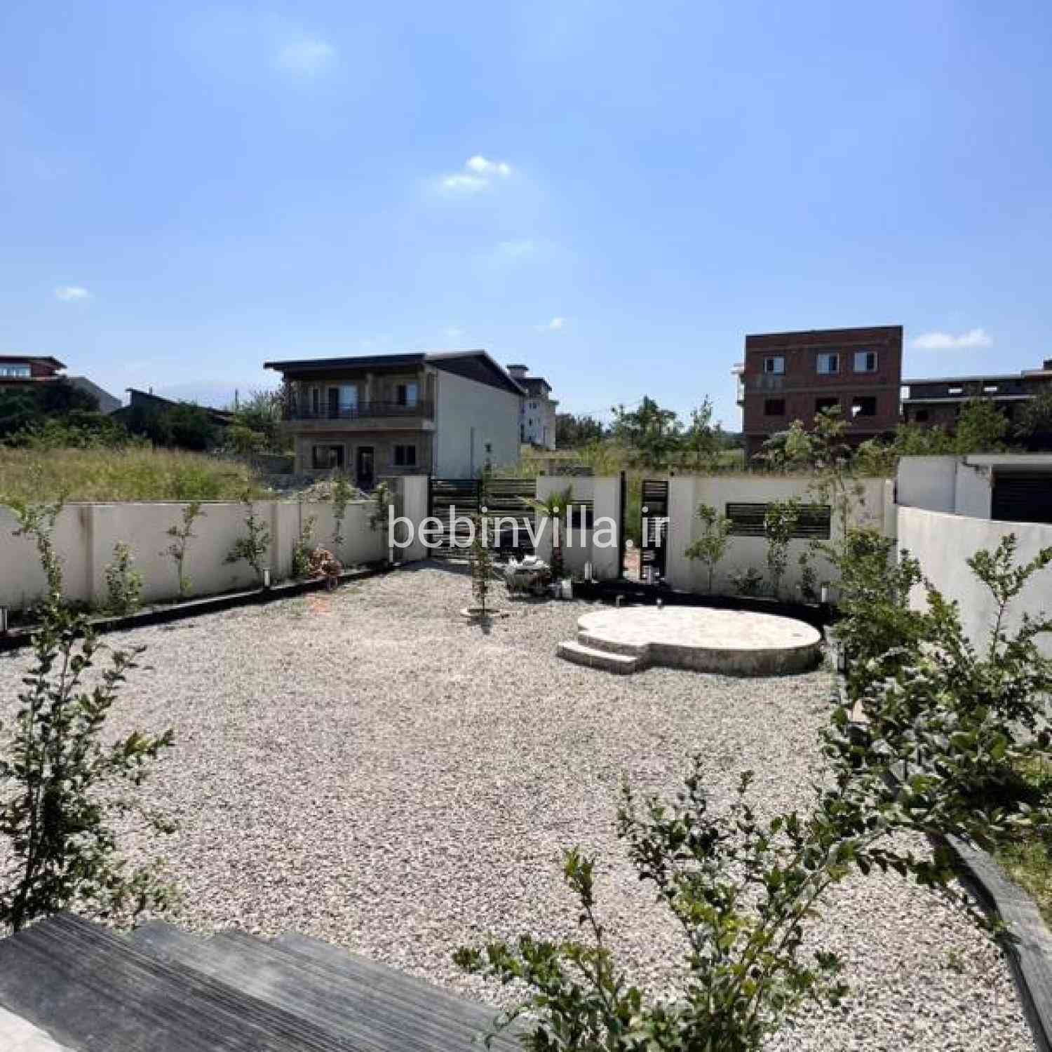 کلبه یک خواب نزدیک جنگل