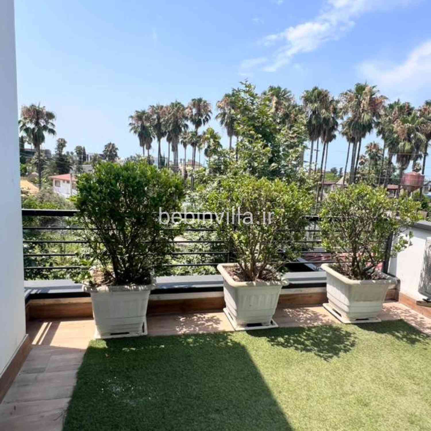 4 خواب جنگلی با جکوزی در نوشهر